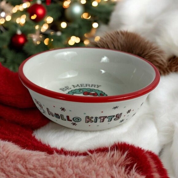 Hello Kitty  Pet Dog /Cat Food  Bowl Flat Bottom Be Merry & Bright White Red NEW - Picture 1 of 8
